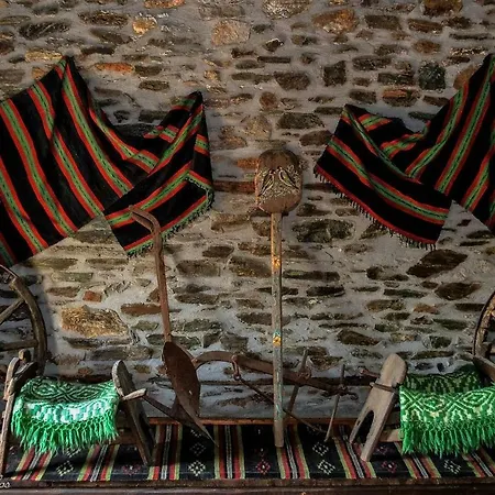 Mansion Philoktitis Melivoia